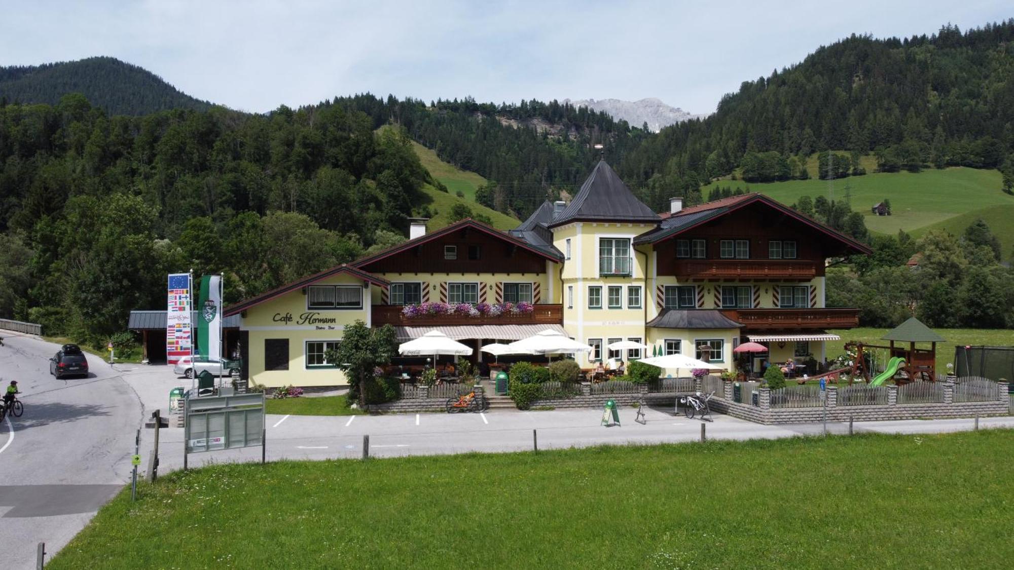 Hotel Cafe' Hermann Schladming Exterior photo